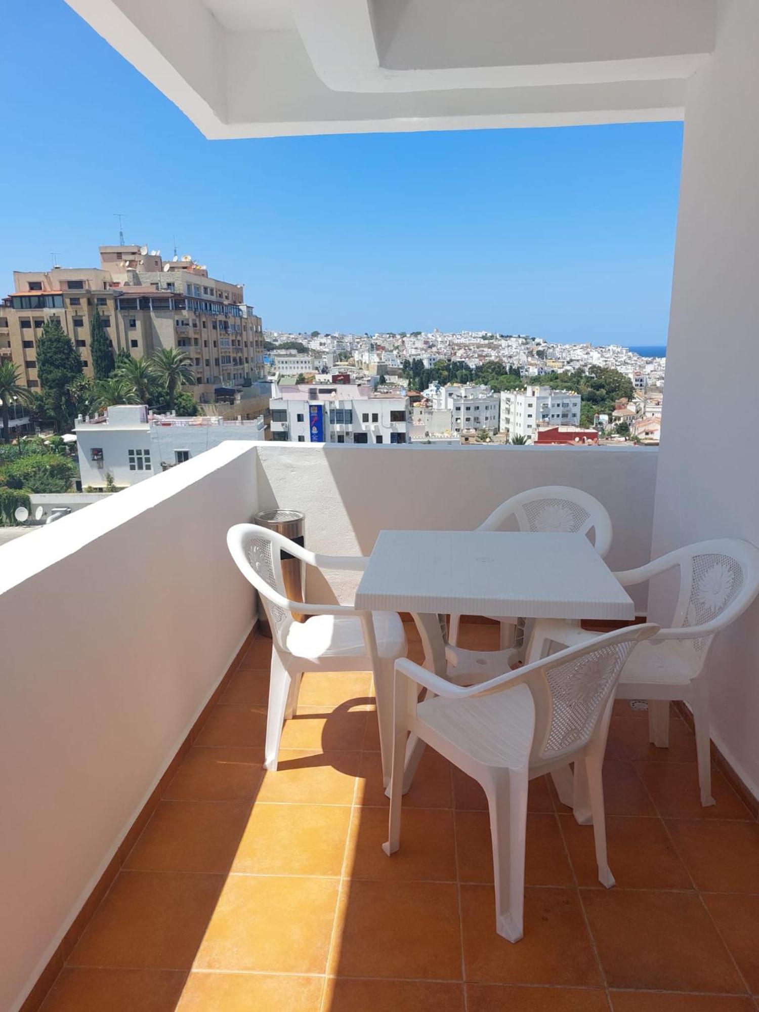 Appartement De Prestige, Vue Kasbah, Mer Et Vieux Port Tangier Exterior photo