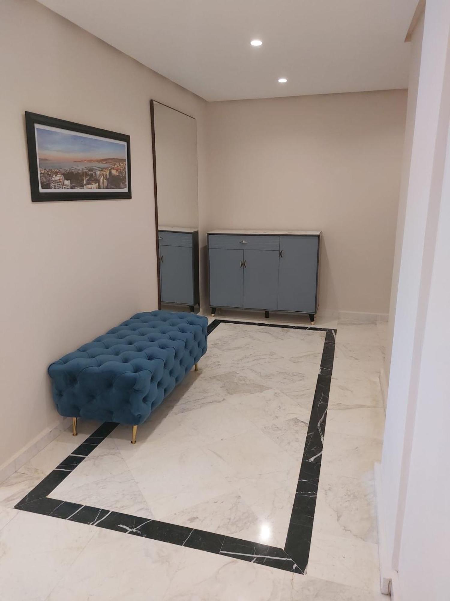 Appartement De Prestige, Vue Kasbah, Mer Et Vieux Port Tangier Exterior photo